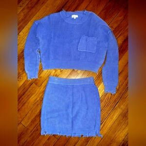 Sz Small Sweater and Skirt Set